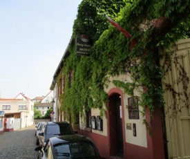 Hotel Burg-Stuben